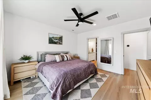 Bedroom - 4613 Great Falls Ave, Caldwell, ID 83607 photo 2 of 5