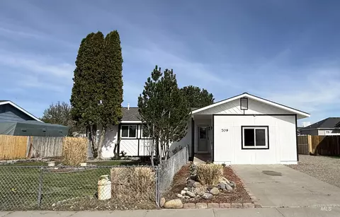 709 Locust, Kimberly, ID 83341