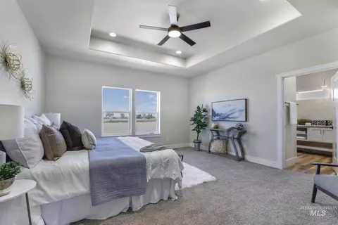 Bedroom - 1008 23rd Ave E, Jerome, ID 83338 photo 2 of 2
