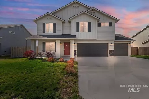 895 SW Miner St, Mountain Home, ID 83647