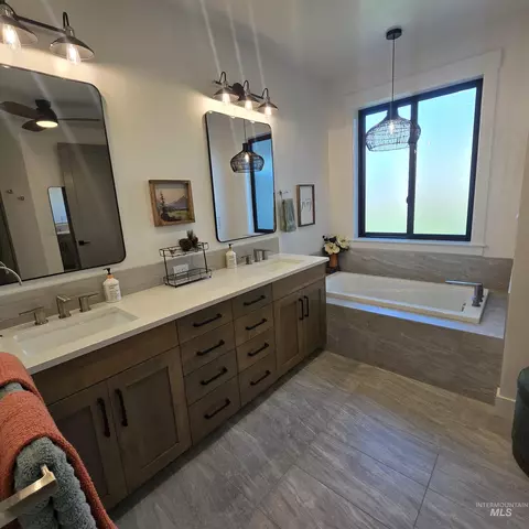 Bath - 2120 E Thea Dr, Kuna, ID 83634 photo 2 of 6