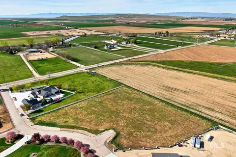 1455 Belinda Ln, Kuna, ID 83634