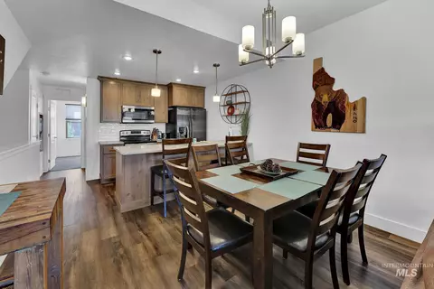 Dining - 107 Broken Pine Ln, Mccall, ID 83638 photo 1 of 1