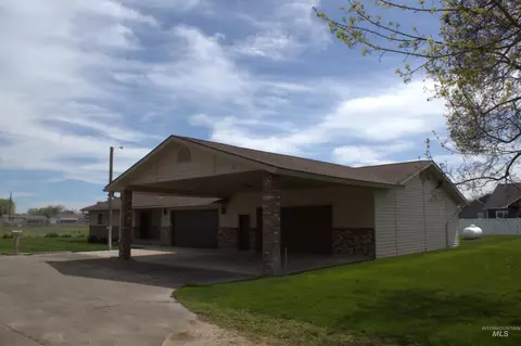 1583 NW 26 St, Fruitland, ID 83619