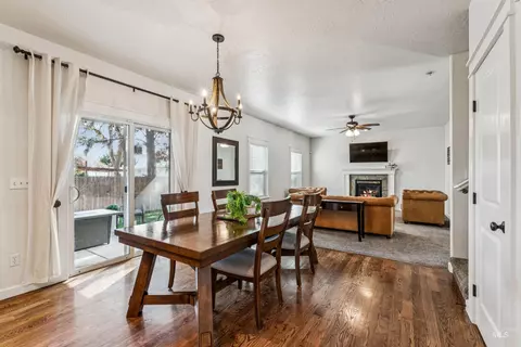 Dining - 2917 E Shadowband St, Eagle, ID 83616 photo 3 of 3
