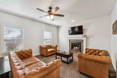 Living - 2917 E Shadowband St, Eagle, ID 83616 photo 1 of 3
