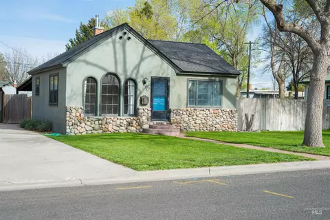 530 Buchanan St, Twin Falls, ID 83301