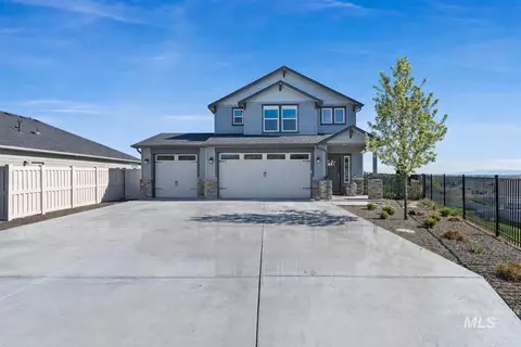 10757 W Thimbleberry Ct, Star, ID 83669