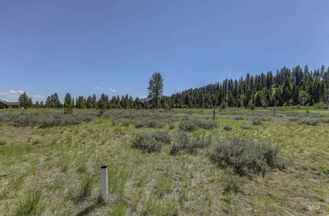 8 Targhee Ct, Mccall, ID 83638 photo 12