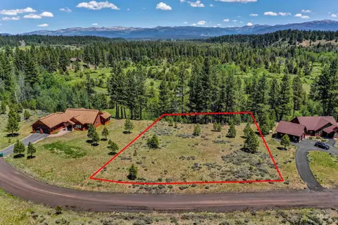 8 Targhee Ct, Mccall, ID 83638