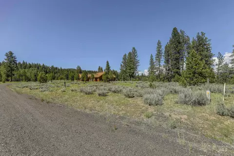 8 Targhee Ct, Mccall, ID 83638 photo 13