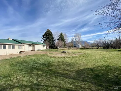 Exterior - 7 Apache Way, Salmon, ID 83467 photo 5 of 5