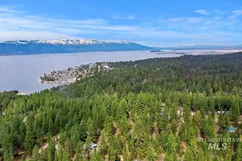 View/Area - 44 Ridgeview Dr, Cascade, ID 83611 photo 4 of 5