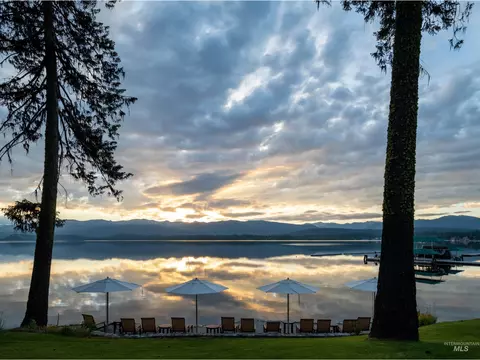 View/Area - 1241 Herrick St, Mccall, ID 83638 photo 4 of 8
