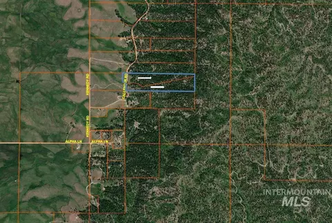 10848 Callender Rd, Cascade, ID 83611 photo 8