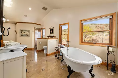 Bath - 5002 N Hwy 16, Eagle, ID 83616 photo 3 of 8