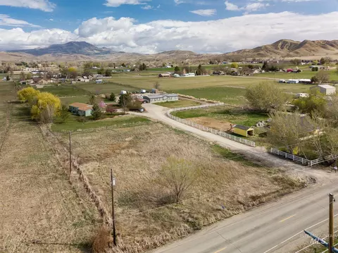 27 E Nn E Main St, Emmett, ID 83617 photo 4