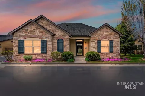 2916 N Cloverdale Rd, Boise, ID 83713