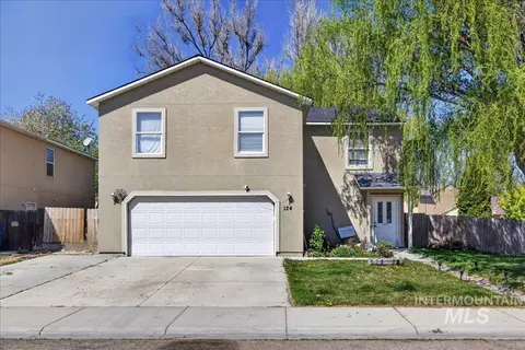 124 Parkmont Way, Caldwell, ID 83605