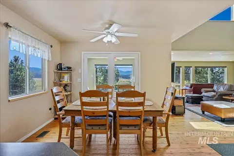 Dining - 111 Ranch Cir, Cascade, ID 83611 photo 1 of 2