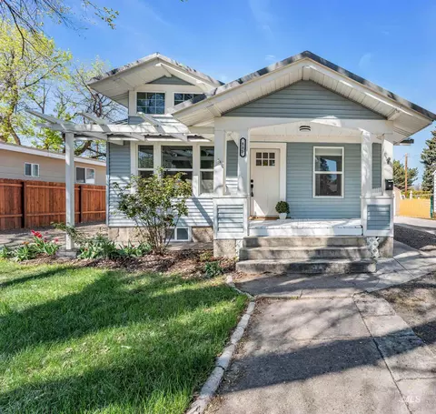 835 Ash St, Twin Falls, ID 83301