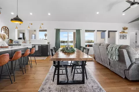 Dining - 16 Skyline, Rupert, ID 83350 photo 1 of 2
