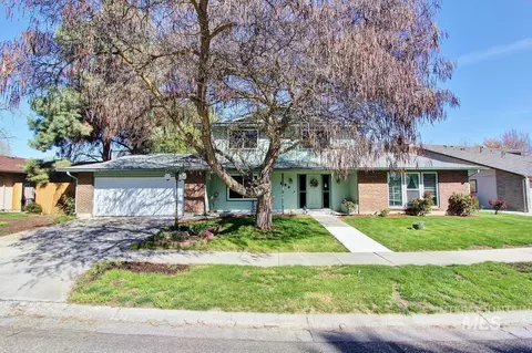 650 Spyglass Way, Eagle, ID 83616