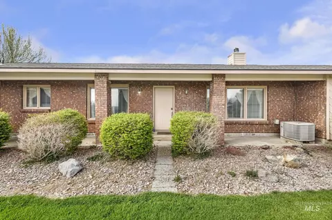 Exterior - 22 Horseshoe Cir, Jerome, ID 83338 photo 6 of 8