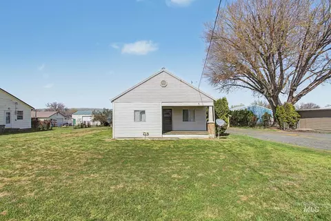 715 Bryden Ave, Lewiston, ID 83501