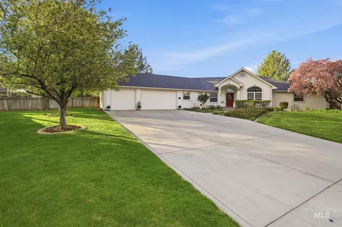 1990 Candleridge Dr, Twin Falls, ID 83301