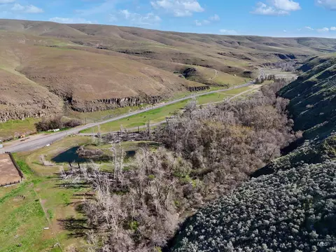 13761 Asotin Creek Rd, Asotin, WA 99402