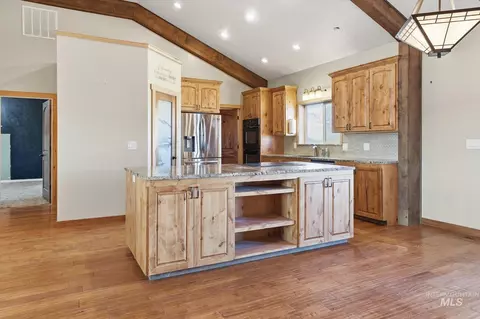 Kitchen - 1206 E 2000 S 1206 E 2000 S, Elba, ID 83342 photo 1 of 4