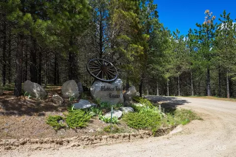 63 Price Loop, Cascade, ID 83611 photo 13