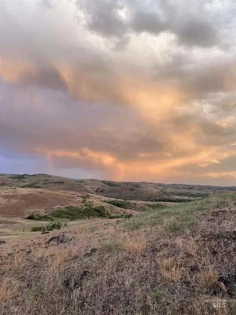 1720 Johnson Creek Rd, Council, ID 83612