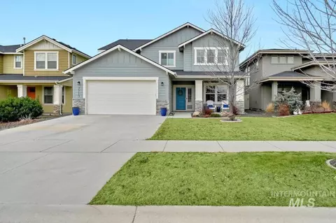 7713 S Wagons West Ave, Boise, ID 83716