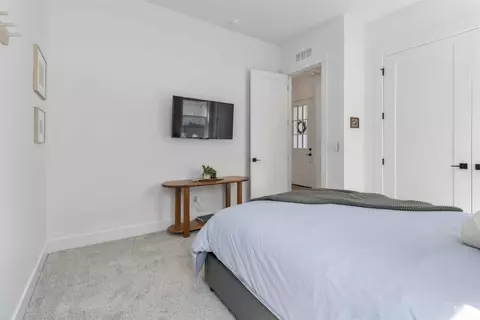 Bedroom - 125 S Eagles Roost Way, Eagle, ID 83616 photo 2 of 4
