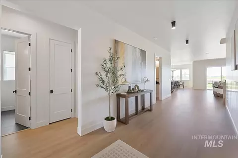 Entry Way - 2153 N Buhrstone Ave, Eagle, ID 83616 photo 2 of 2