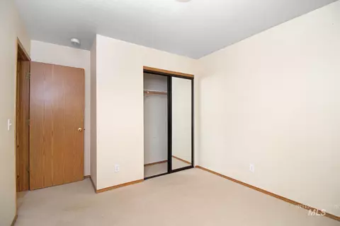 Bedroom - 951 Forest Bend Dr, Hailey, ID 83333 photo 4 of 4