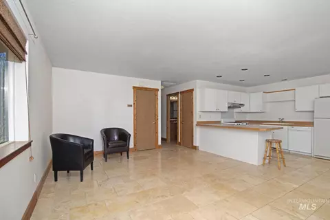 Living - 951 Forest Bend Dr, Hailey, ID 83333 photo 1 of 3