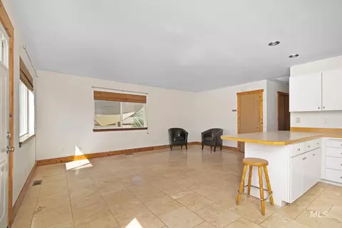 Living - 951 Forest Bend Dr, Hailey, ID 83333 photo 2 of 3