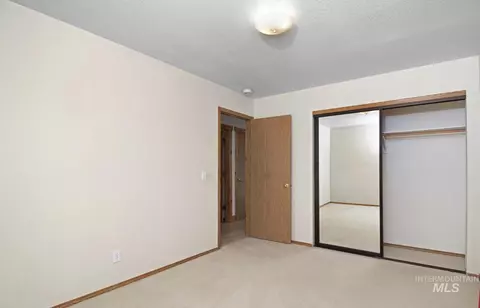 Bedroom - 951 Forest Bend Dr, Hailey, ID 83333 photo 1 of 4