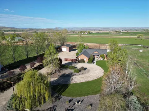 4243 Homestead, Homedale, ID 83628