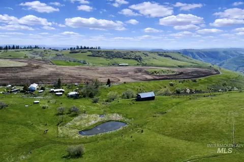 1753 Drake Rd, Kamiah, ID 83536