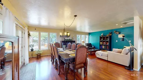 Dining - 1409 S 2000 E, Gooding, ID 83330 photo 1 of 3
