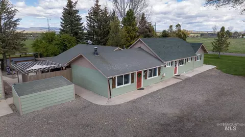 Exterior - 1409 S 2000 E, Gooding, ID 83330 photo 8 of 10