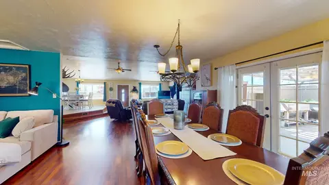 Dining - 1409 S 2000 E, Gooding, ID 83330 photo 2 of 3