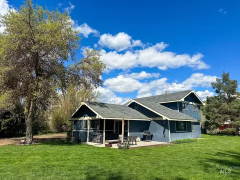 1452 Weiser River Rd, Weiser, ID 83672