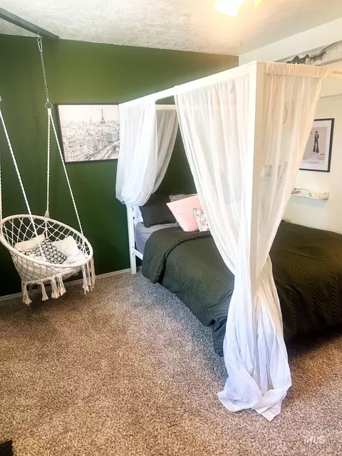 Bedroom - 1452 Weiser River Rd, Weiser, ID 83672 photo 2 of 4