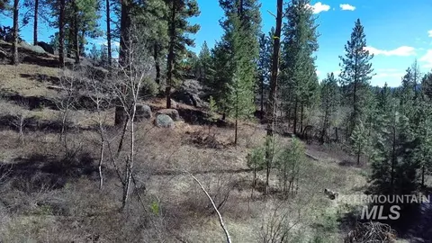 tbd Point Ln, Cascade, ID 83611 photo 9
