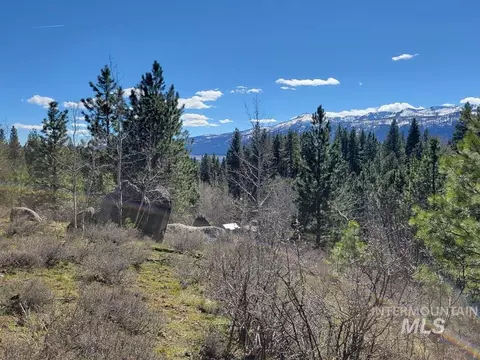 tbd Point Ln, Cascade, ID 83611 photo 11